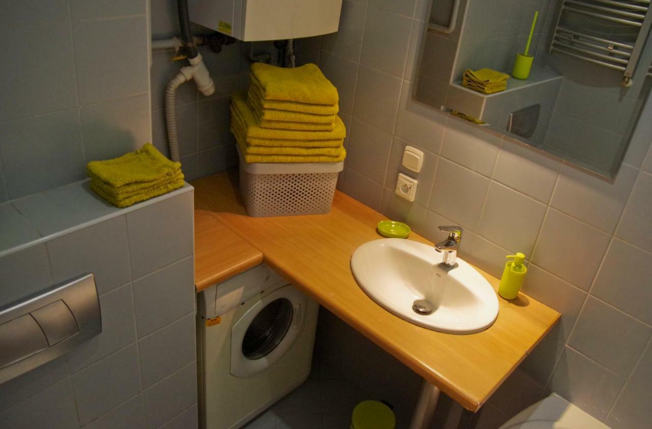 Sopocki Dworek Apartment *